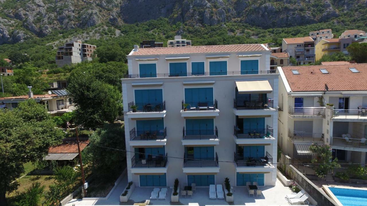 Apartments Boka Blue Dobrota Kotor Exteriör bild