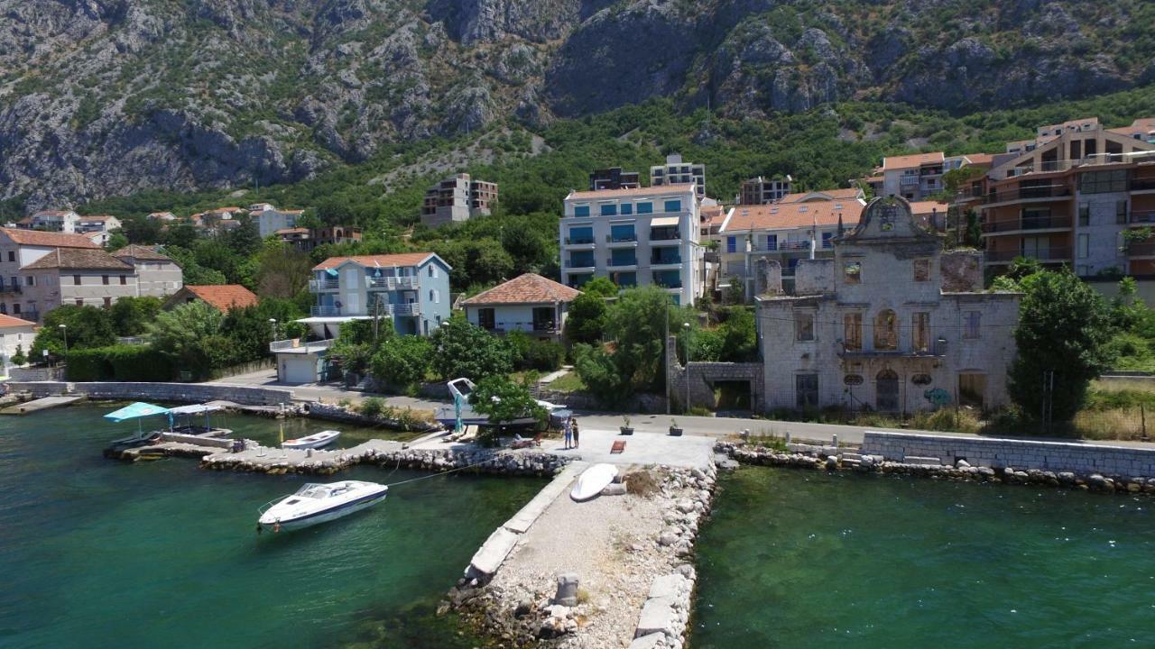 Apartments Boka Blue Dobrota Kotor Exteriör bild